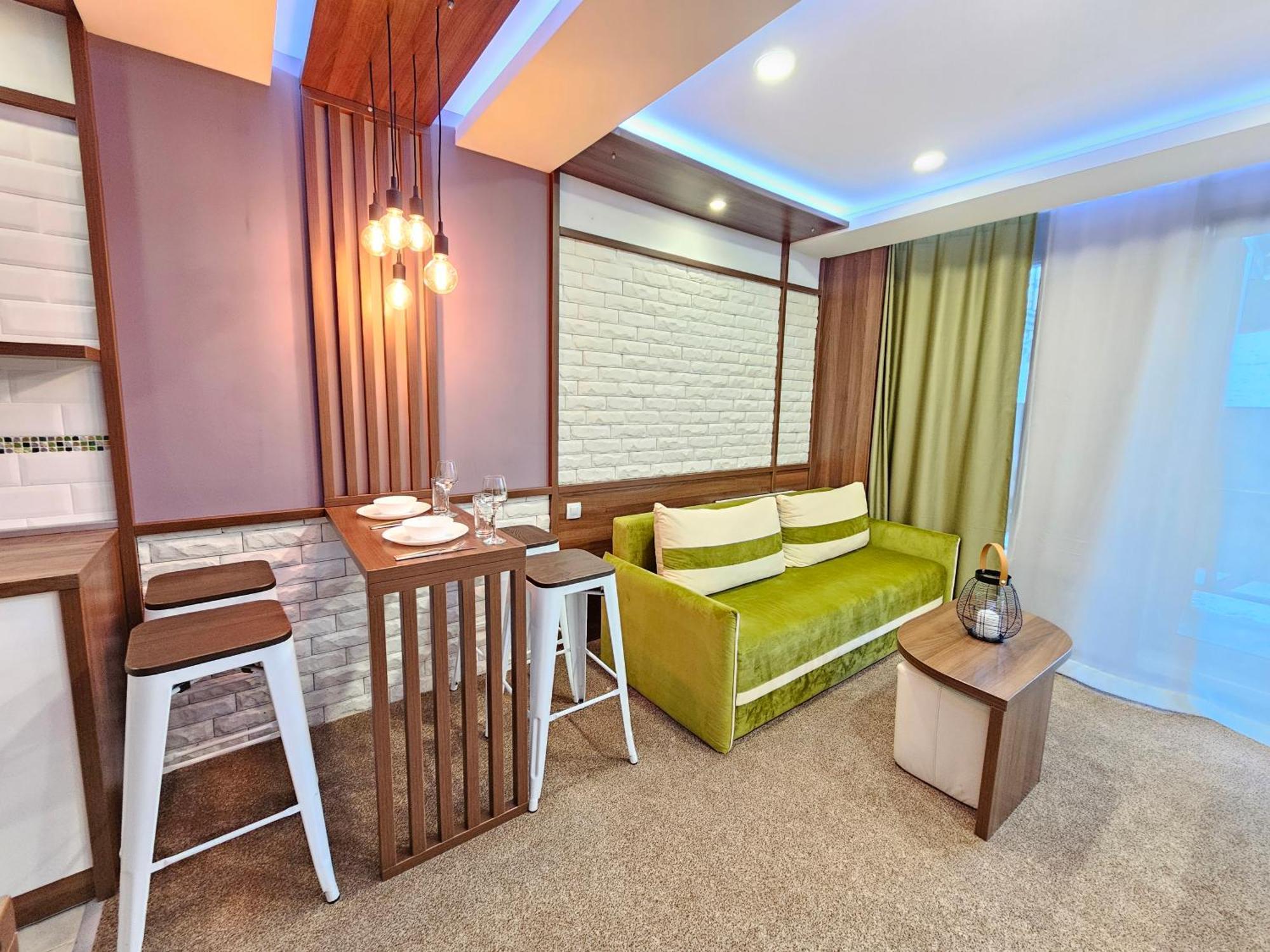 Elegant Studio In Top Bansko Location - Ski & Relax By Flat Mаnager Ngoại thất bức ảnh
